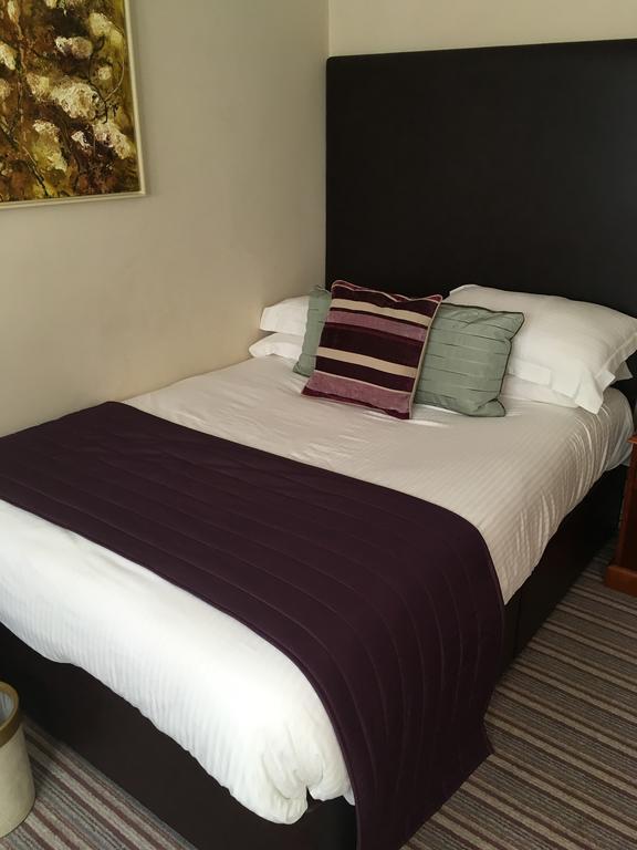 The Wyastone Hotel Cheltenham Exterior photo